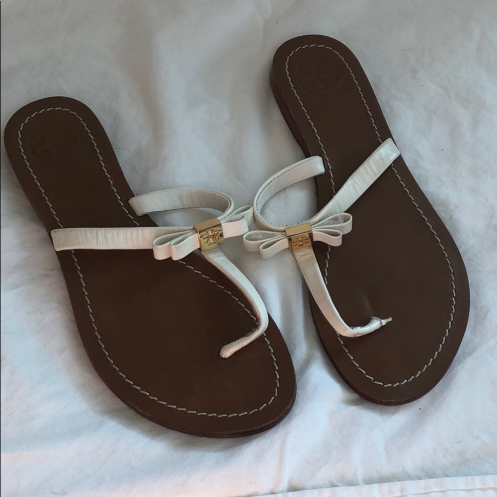 Worn twice Tory Burch sandals with gold details